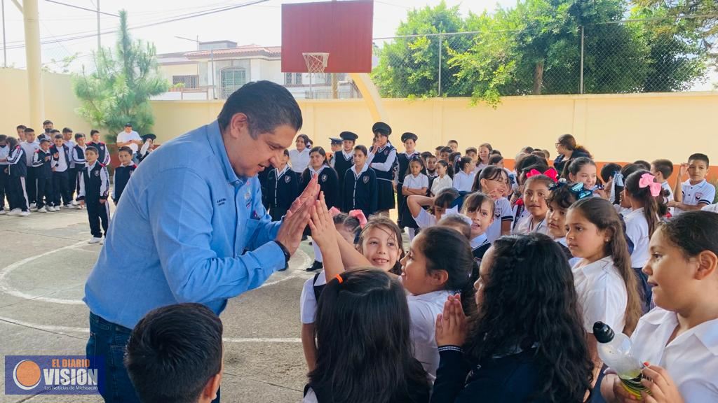 Nuevo modelo educativo promueve humanismo y trabajo comunitario: Nacho Campos 