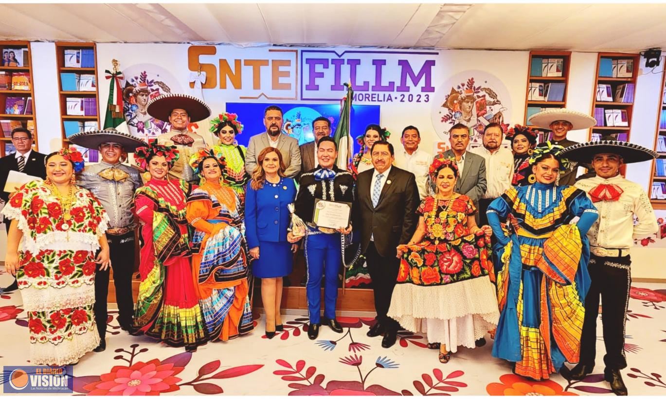 SNTE inaugura Ágora en la Feria Internacional del Libro de Morelia