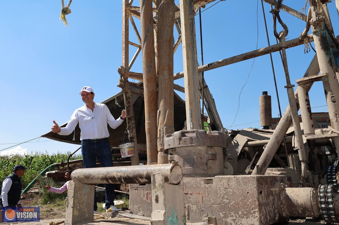 Al Norte de Morelia, construye Alfonso Martínez obra para garantizar suministro de agua