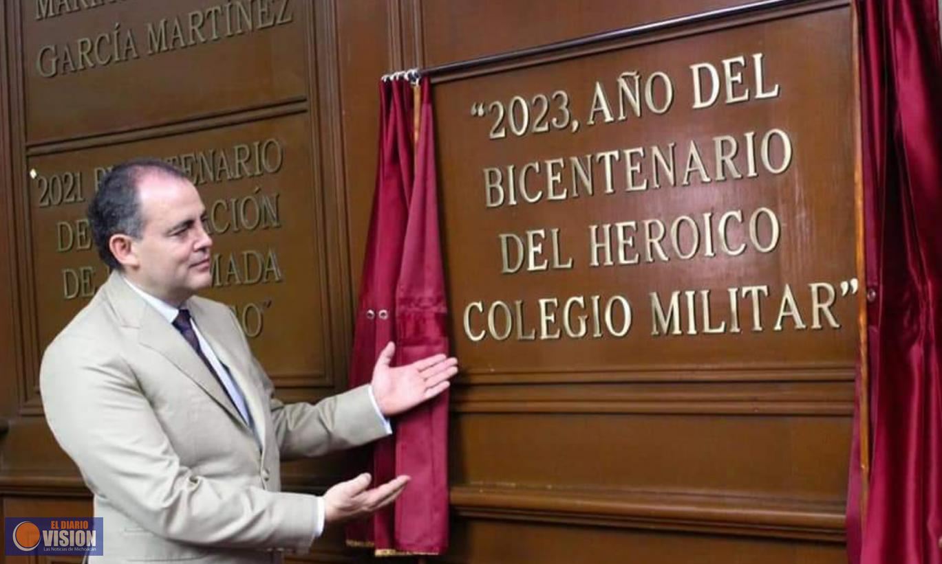 Felicita Balta Gaona al Heróico Colegio Militar por su Bicentenario, Honor y Disciplina