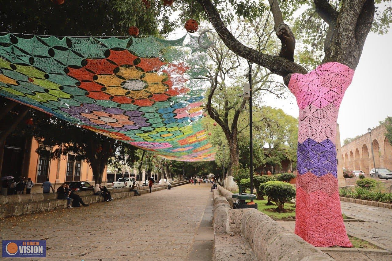 Apoya DIF Morelia instalación de Cielo Tejido en la calzada Fray Antonio de San Miguel