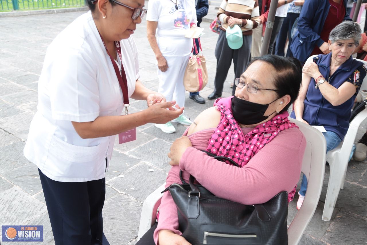 Arranca en Michoacán vacunación contra influenza y COVID-19