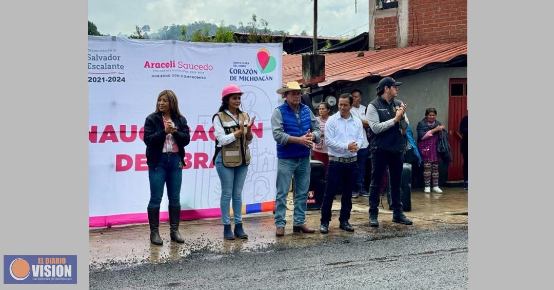 Inaugura Araceli Saucedo Reyes obra vial de rehabilitación en Zirahuén