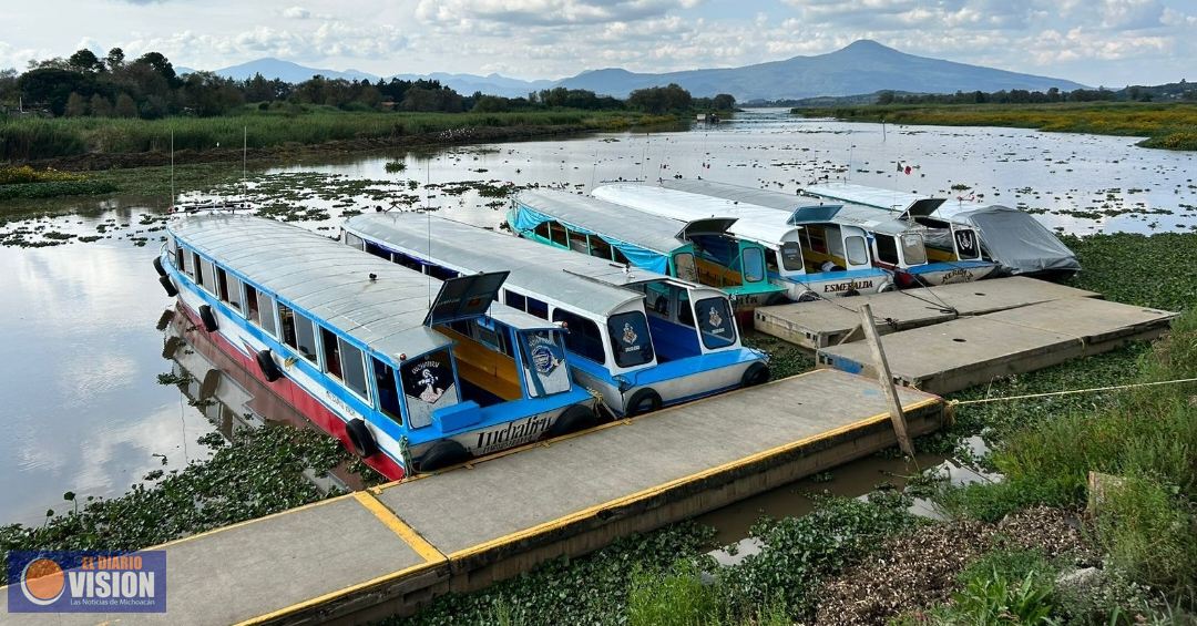 Lago de Pátzcuaro, listo para Noche de Muertos: Compesca