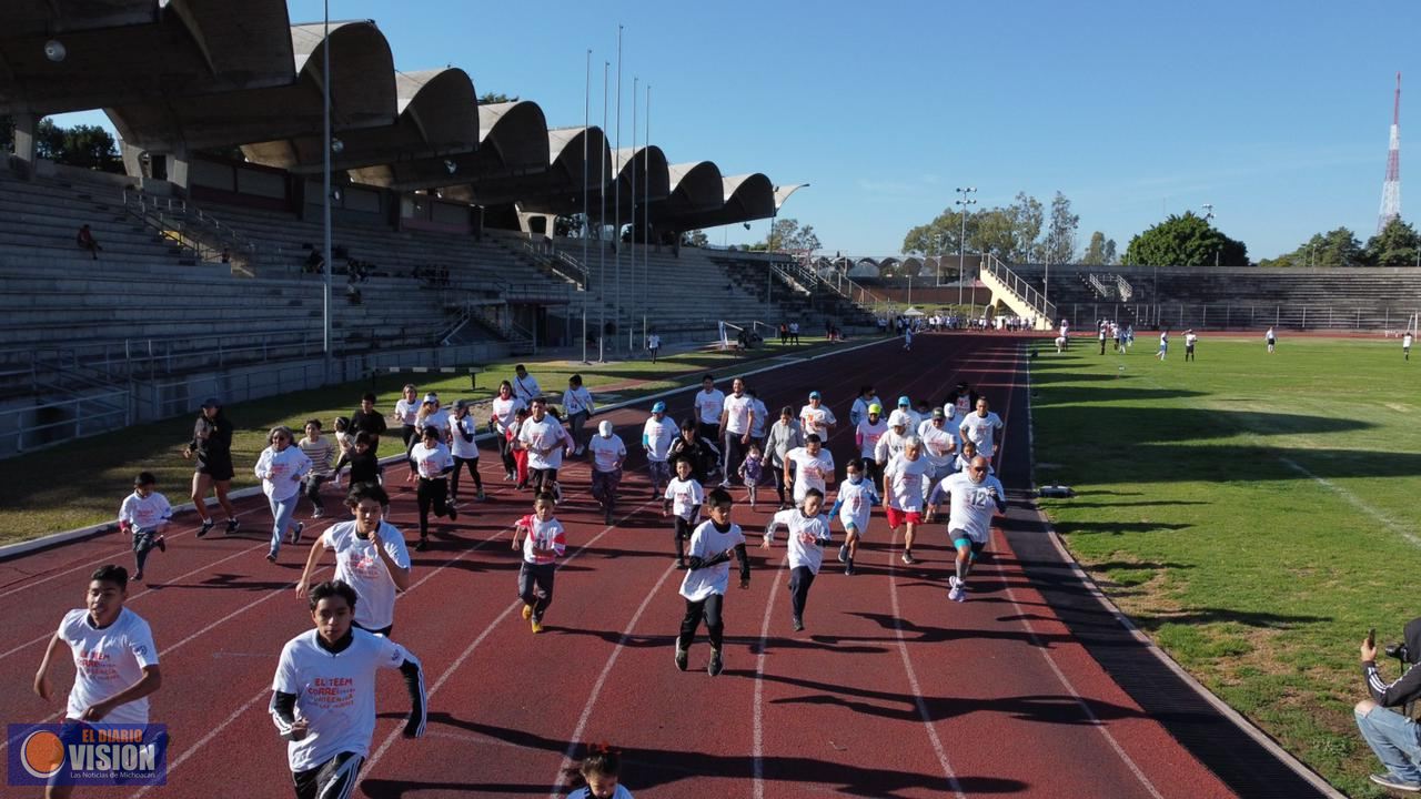 Con éxito TEEM realiza carrera atlética naranja