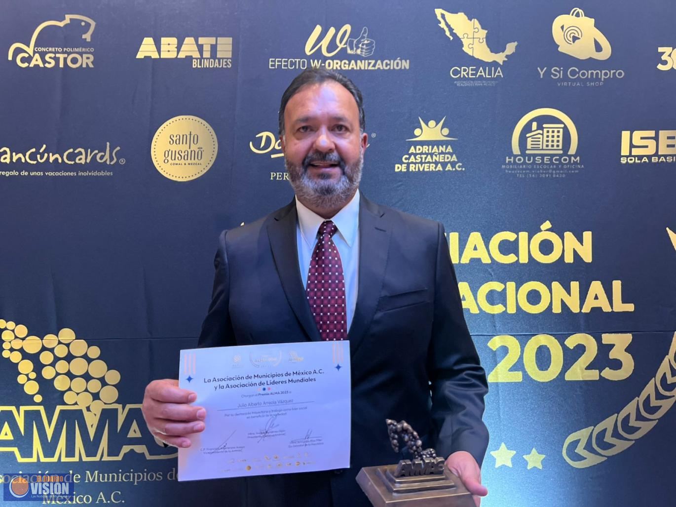 Recibe Julio Alberto Arreola Vázquez premio ALMA 2023