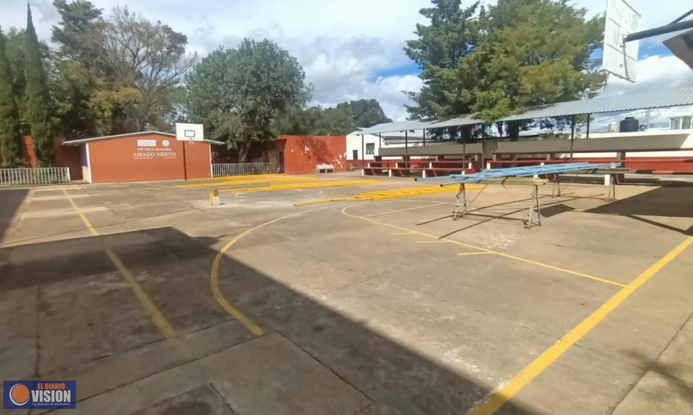 Avanza construcción de techumbre en primaria 