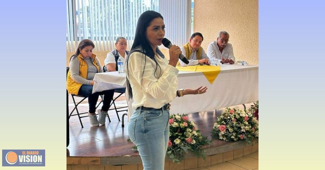 Araceli Saucedo Reyes se reúne con Fundadores del PRD en Zitácuaro y Ciudad Hidalgo