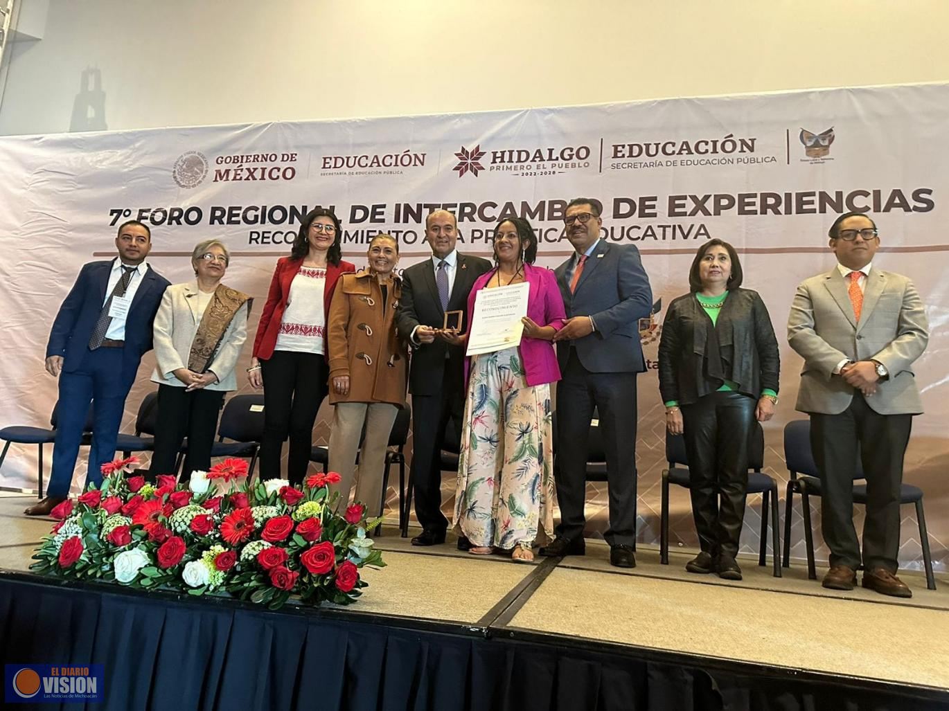 Docentes premiados a nivel nacional representan a Michoacán en foro