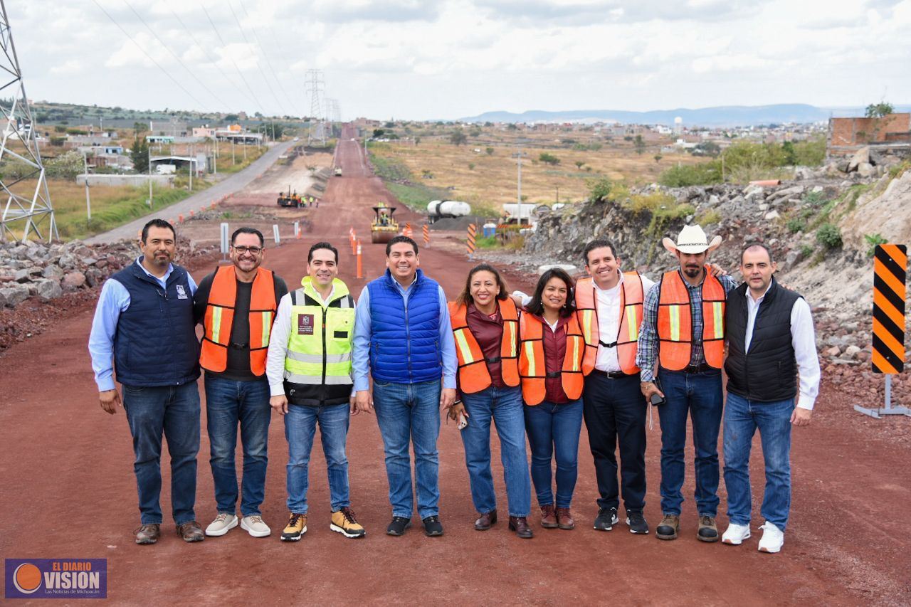 SCOP y diputados constatan avance de obras públicas