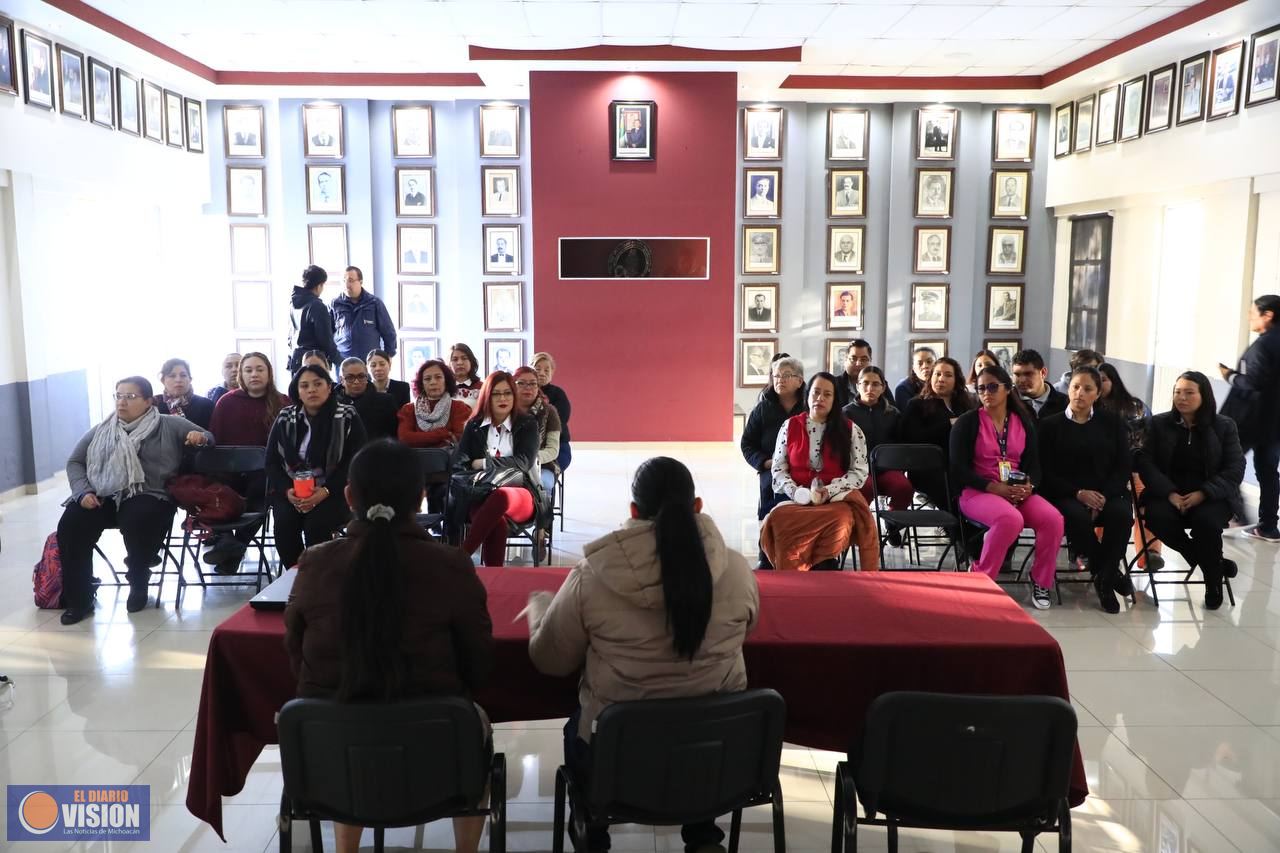 Capacitan a personal del DIF municipal que atenderá el Centro de Diagnóstico Integral para la Mujer