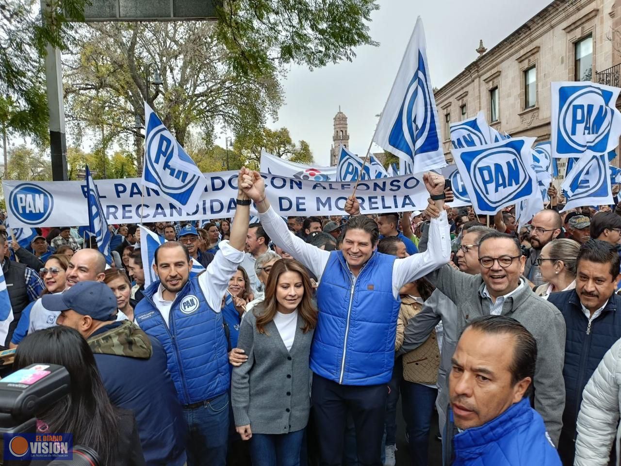 Morelianos arropan a Alfonso Martínez