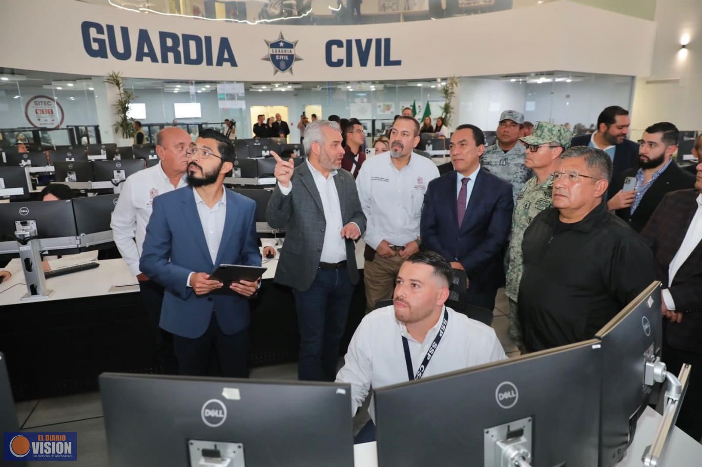 Se moderniza inteligencia policial en Michoacán; entrega  Bedolla equipo tecnológico