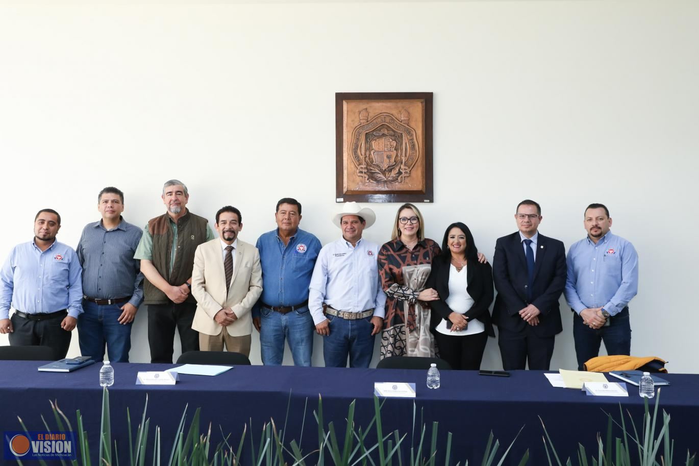 UMSNH y la Unión Ganadera Regional de Michoacán se unen para fortalecer la práctica del estudiantado