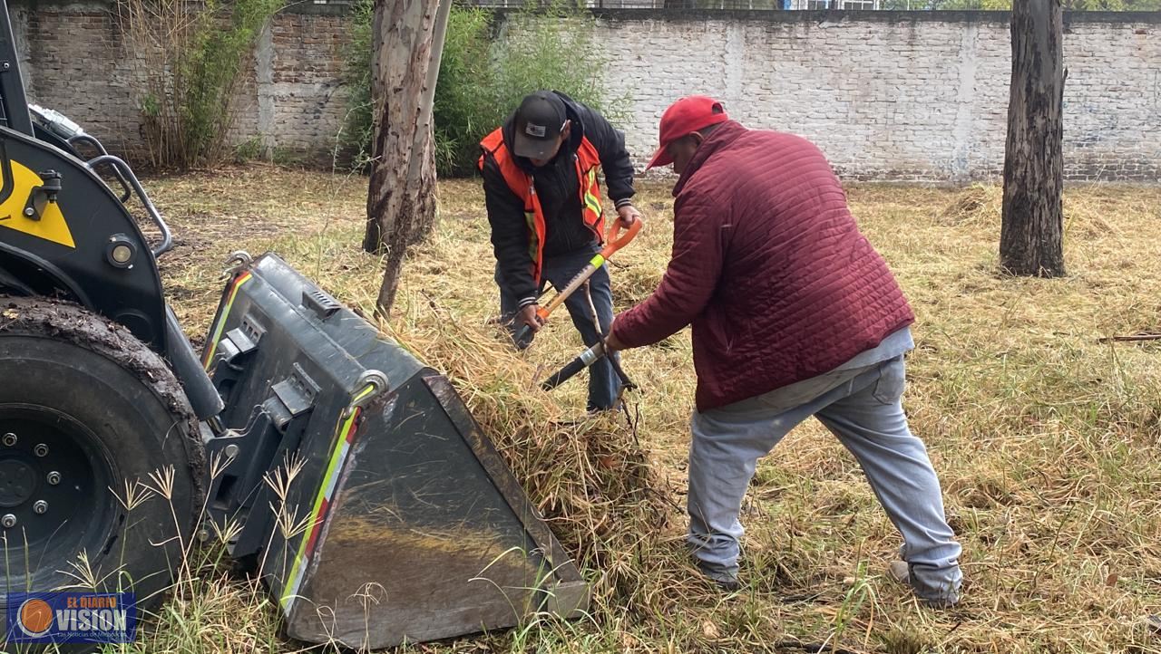 Gobierno Municipal y ciudadanía recuperan 3 áreas verdes