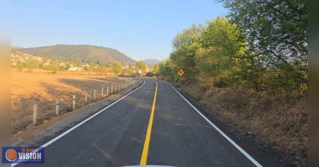 Pavimenta SCOP, vialidad que conecta a Opopeo con Santa Clara del Cobre