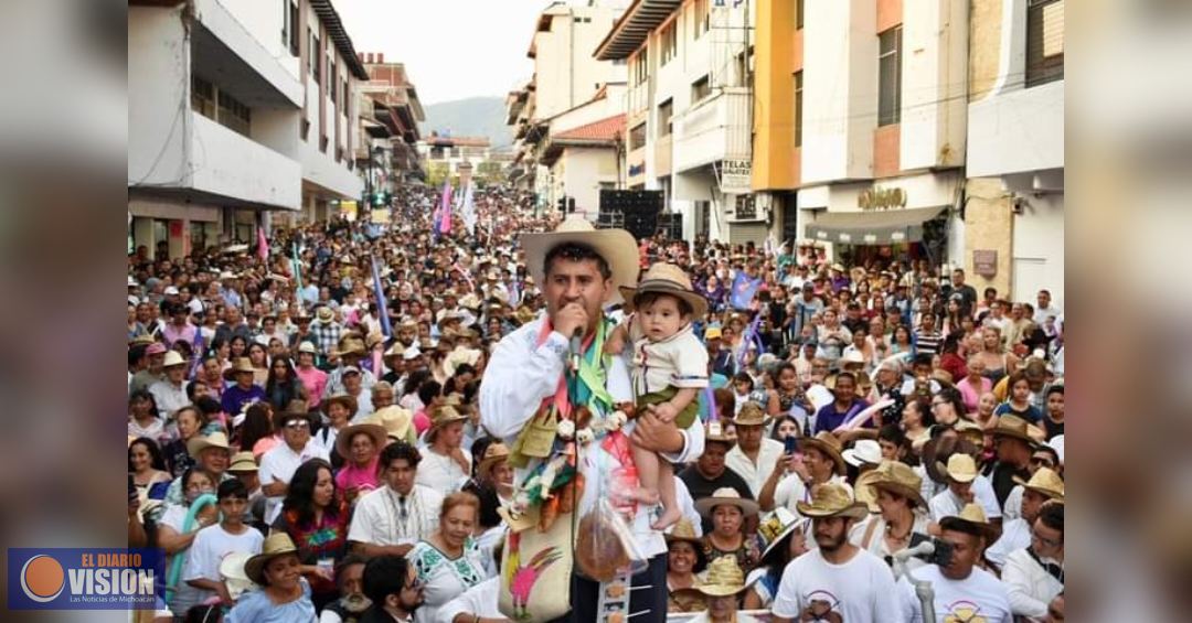 Carlos Manzo, Presidente electo de Uruapan, anuncia gira de agradecimiento 