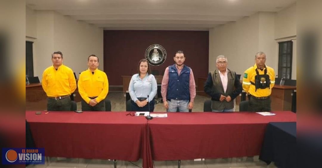 Conmemoran en Uruapan el Día Nacional del Combatiente un de Incendios Forestales