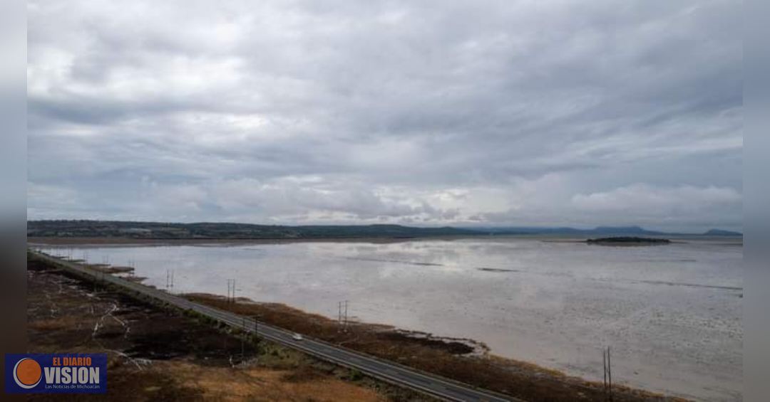 Para recuperar el lago de Cuitzeo, se han invertido 200 mdp