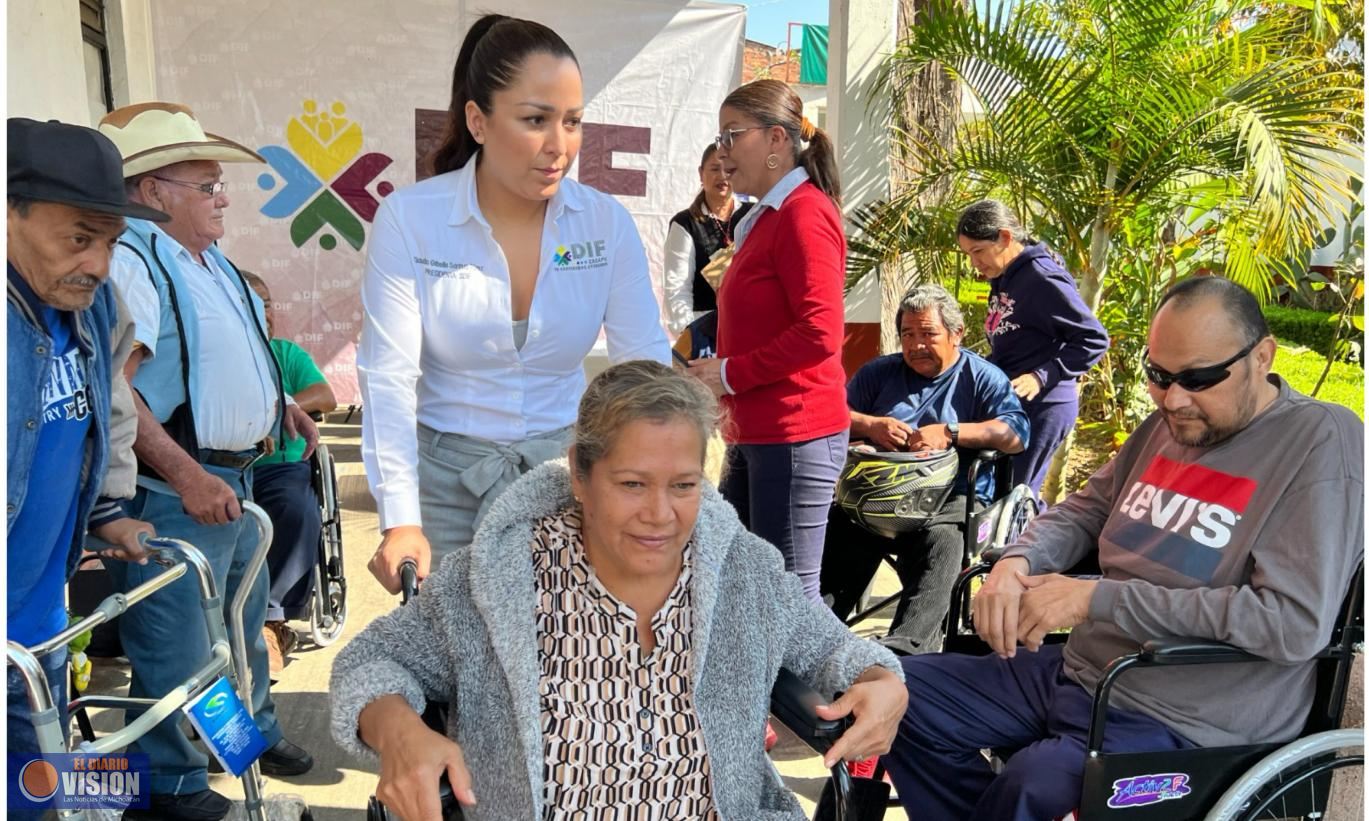 Sistema DIF de Zacapu, atendió a la niñez y adultos mayores con campañas de salud