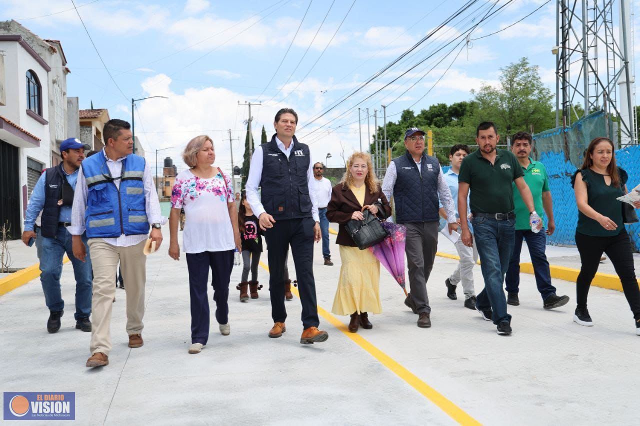 Morelianos reconocen rapidez y calidad en obras de Alfonso Martínez