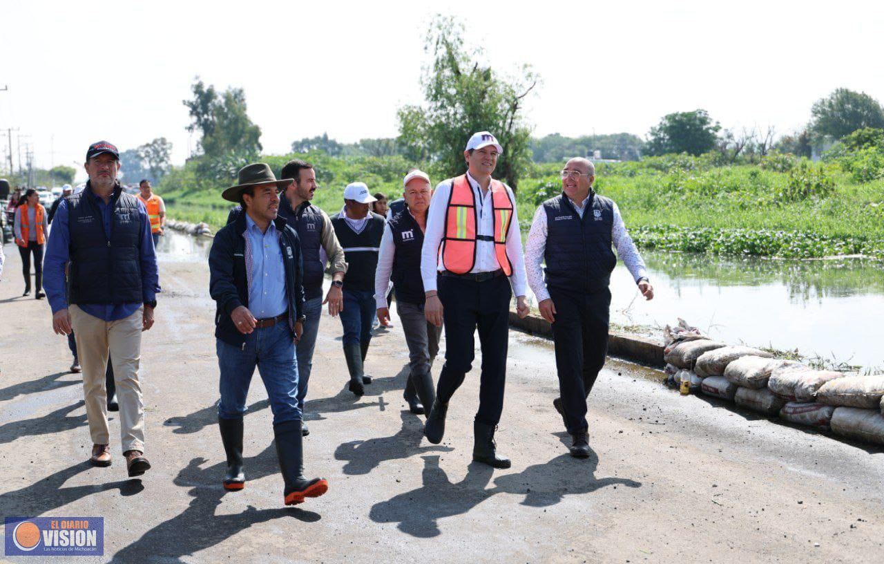 Supervisa Alfonso Martínez limpieza y dragado en colonias del Poniente de Morelia