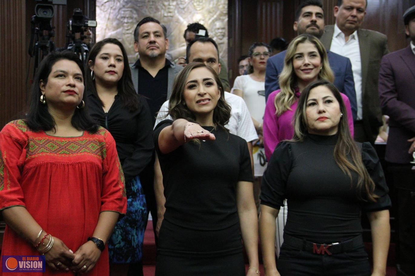 Rinde protesta Grecia Jennifer Aguilar Mercado, nueva diputada local de la 76 Legislatura