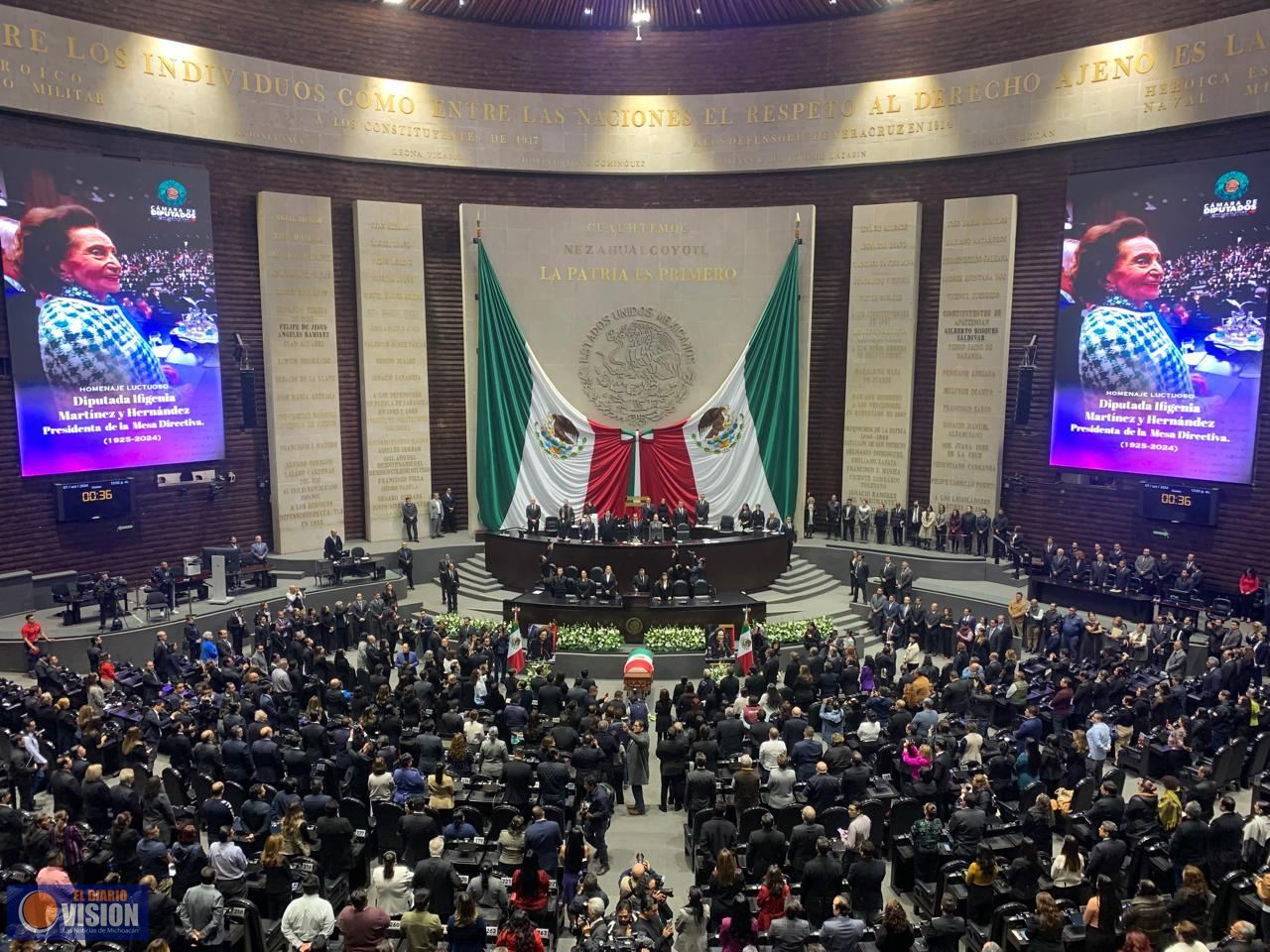 En homenaje luctuoso, grupos parlamentarios destacan vida y obra de Ifigenia Martínez y Hernández 