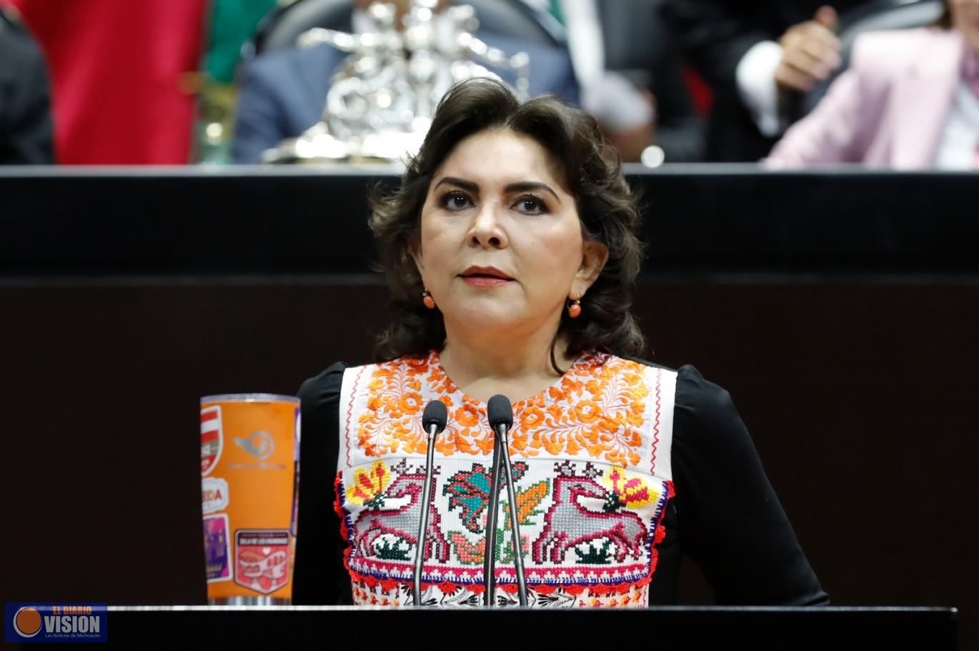 Impulsan reforma para incluir el término “Presidenta” de los Estados Unidos Mexicanos