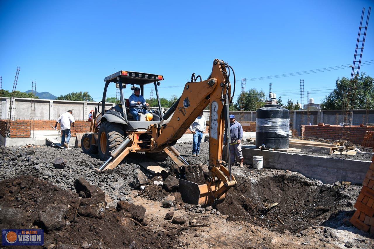 Gobierno de Bedolla construye 2 nuevas escuelas en Villas del Pedregal