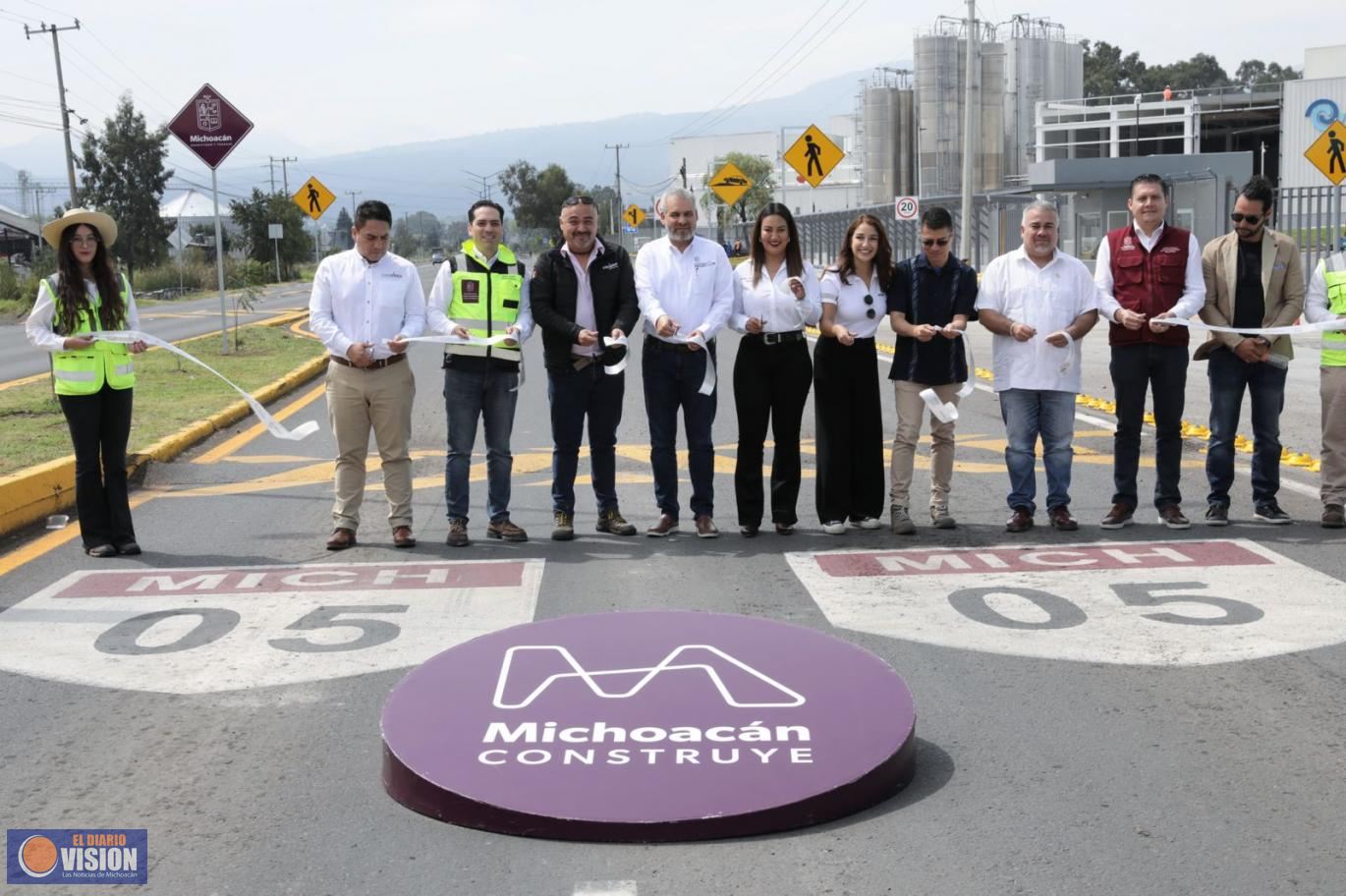 Inaugura Bedolla rehabilitación de carretera Zacapu-Panindícuaro para beneficio de 100 mil personas