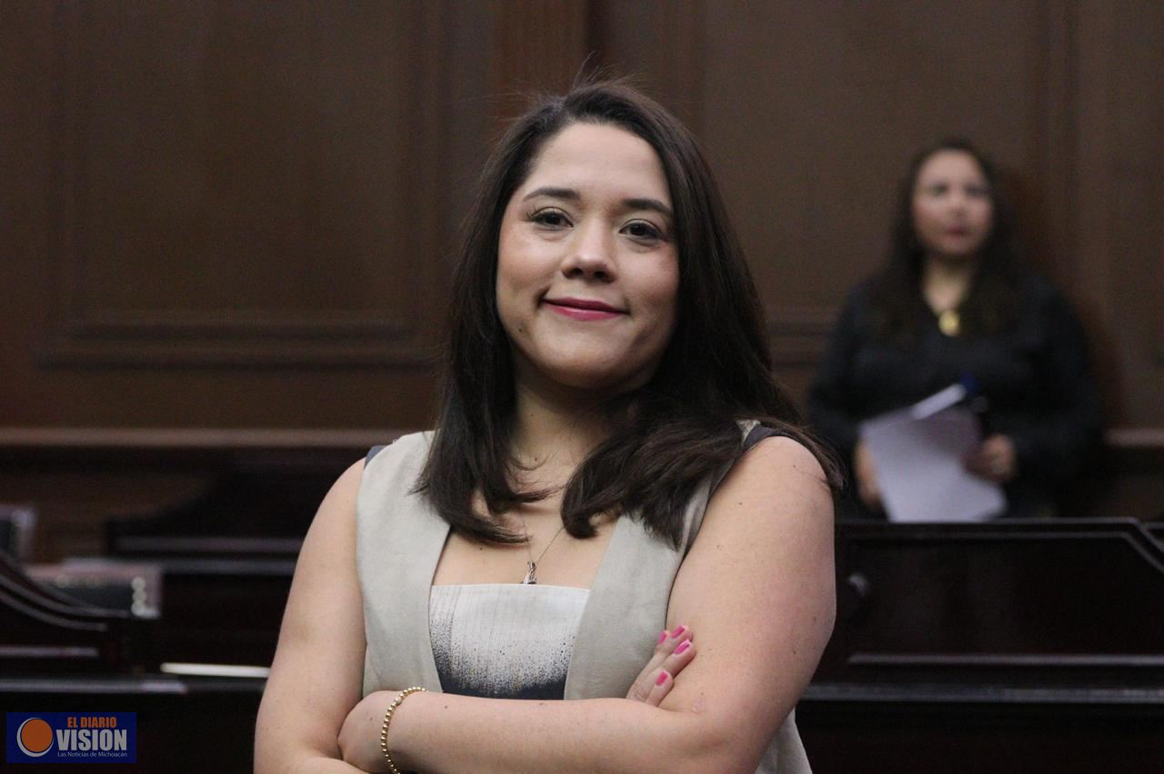 Xóchitl Ruiz llama a cerrar filas para eliminar violencia contra las mujeres