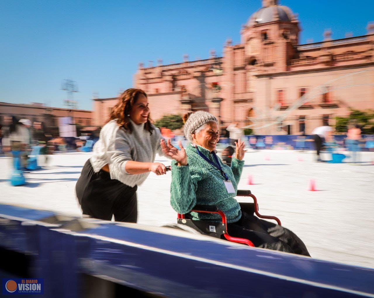 Pista de Hielo en Morelia, un espacio inclusivo para disfrutar de las fiestas decembrinas