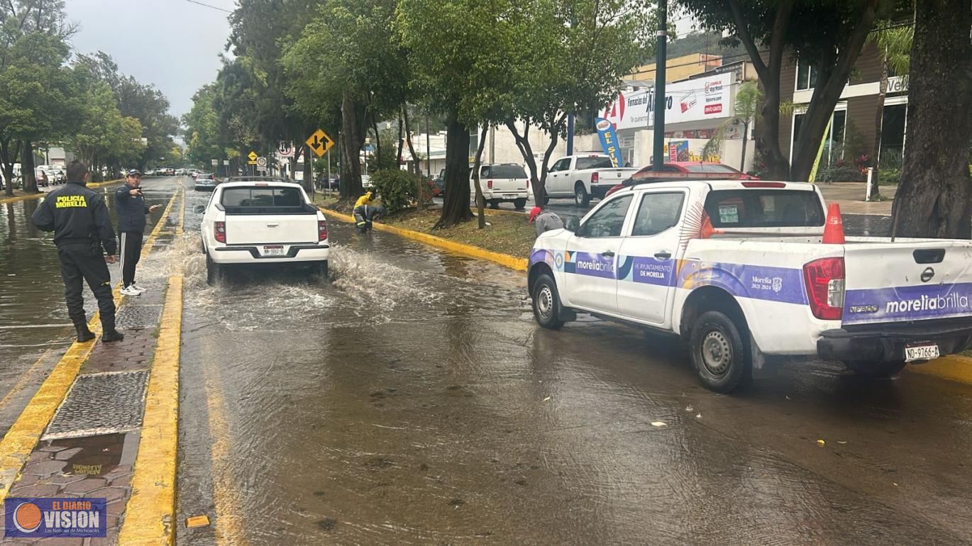 Despliega Gobierno de Morelia brigadas para atender incidencias por fuerte lluvia de este domingo