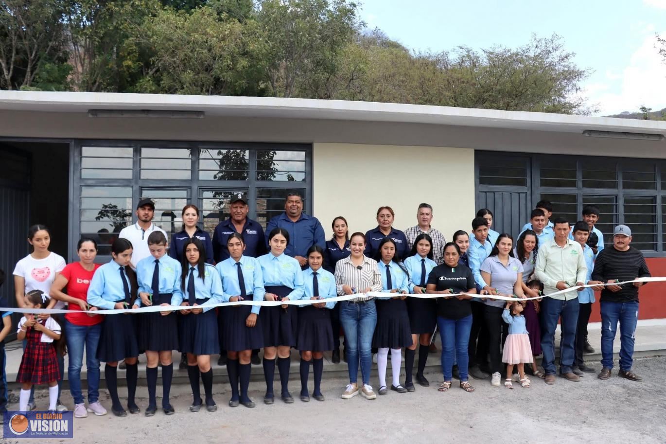 Encabeza Graciela Hernández Arreola inauguración de dos aulas en Telebachillerato de la Parota