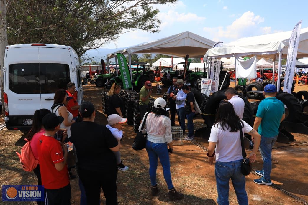 Familias y productores hacen de la Expo Agrotegan 2026 un éxito en Morelia