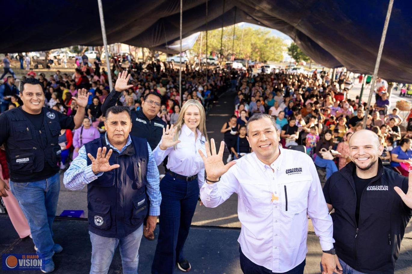 Miles de mamás participan en festejos, Barragán llama a construir una ciudad que las cuide