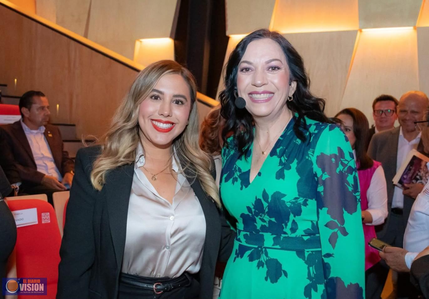 Dayana Pérez fortalece vínculos en favor de la educación de jóvenes de Salvador Escalante