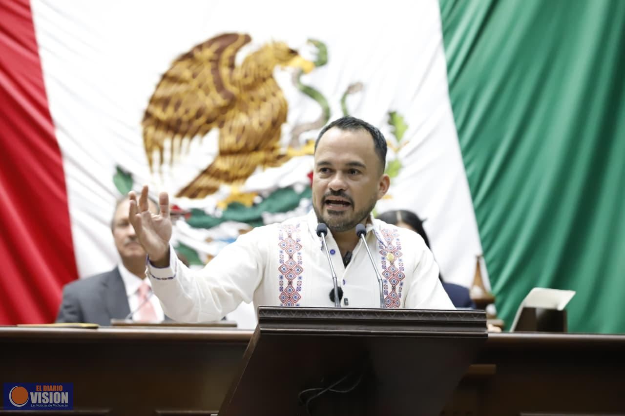 Propone Hugo Rangel modernizar la comunicación social del Congreso
