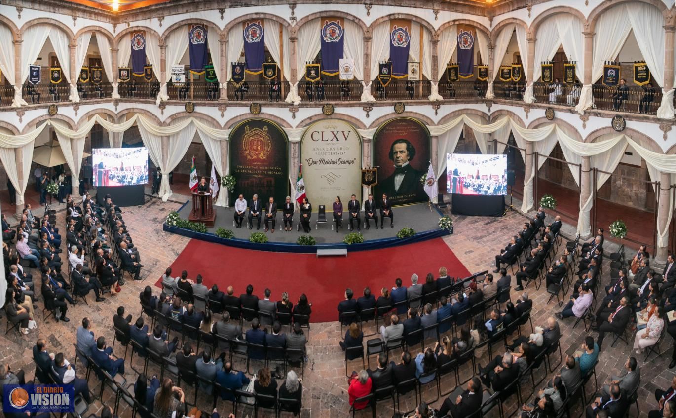 Construimos, desde la Universidad, un legado que sobrevivirá a nuestra partida Yarabí Ávila 