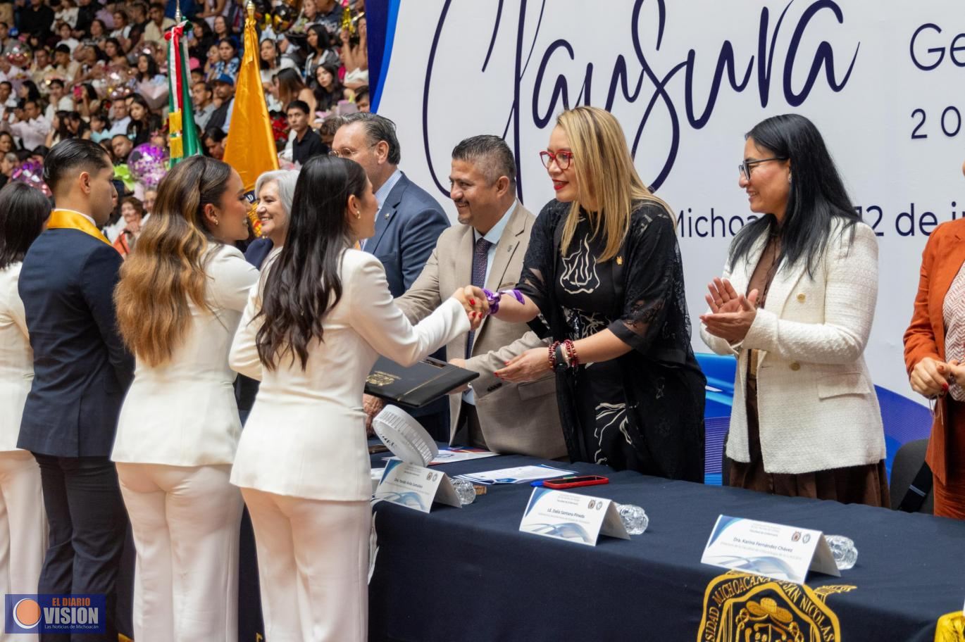 Egresan Enfermeras y Enfermeros de la UMSNH con sello de calidad: Yarabí Ávila 