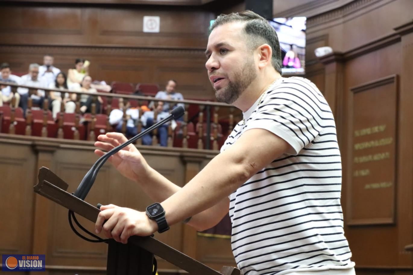 Con reforma que elimina reelección y nepotismo electoral, habrá mayor democracia: Reyes Galindo