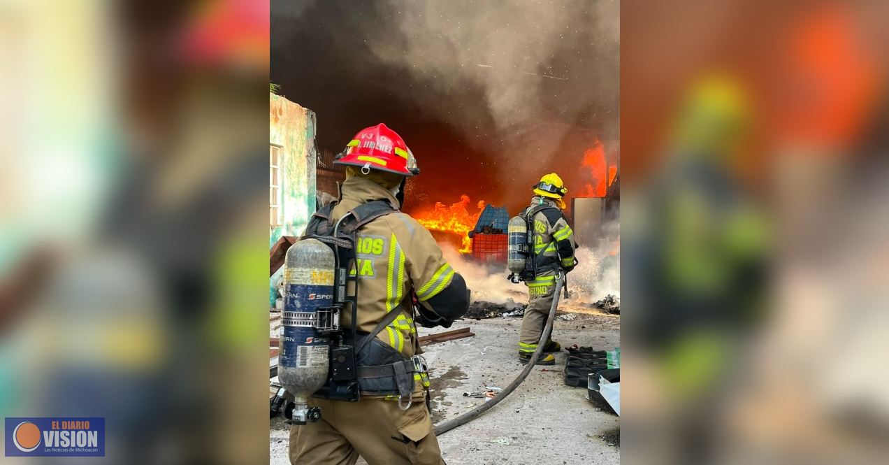 Gobierno de Morelia atiende y controla incendio en fábrica