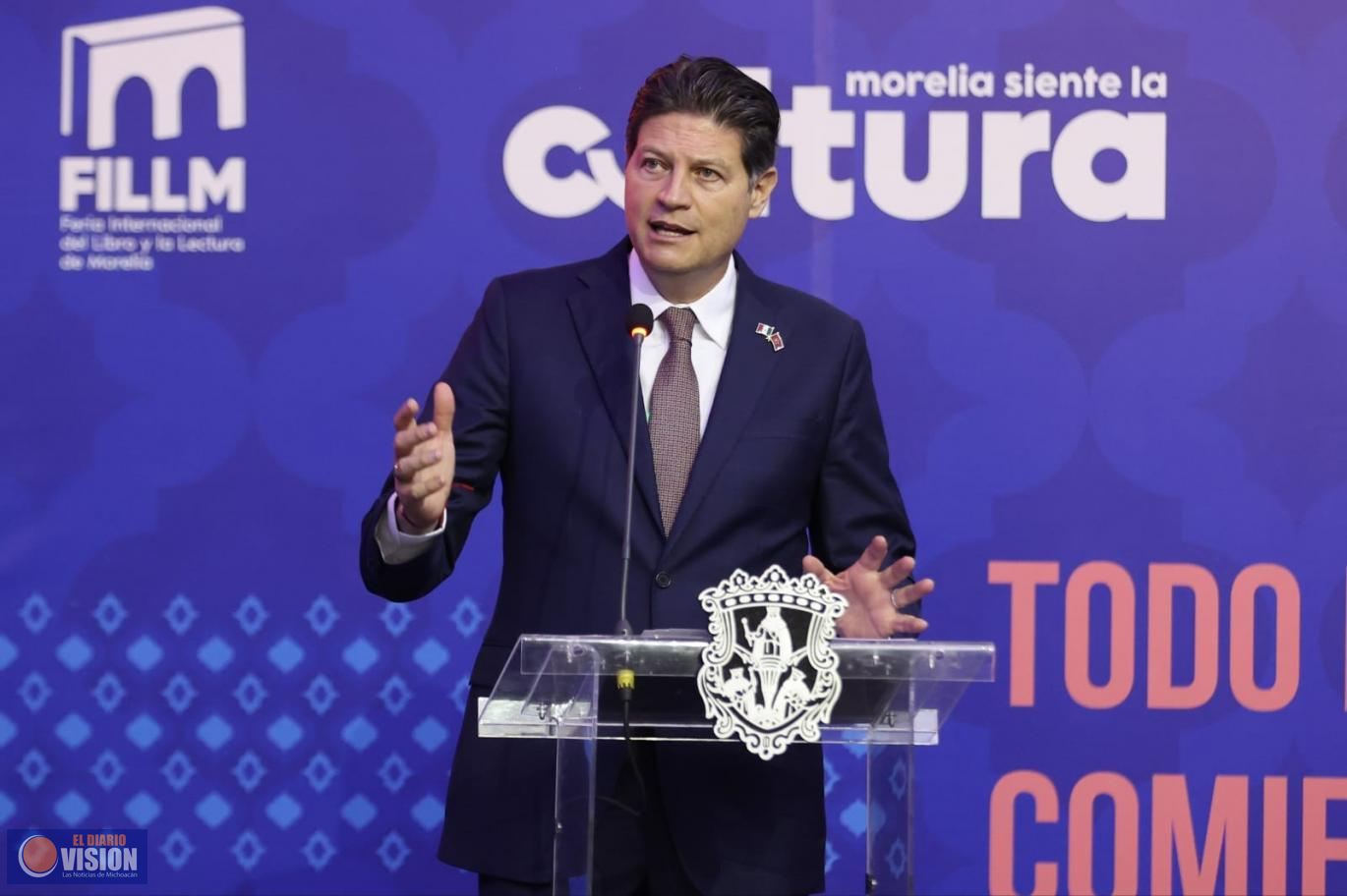 Alfonso Martínez inaugura 5ta Feria Internacional del Libro y la Lectura de Morelia