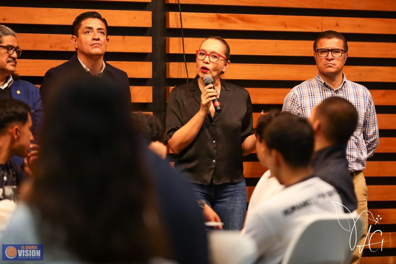 Somos una fuerza, y no podemos permitir que el deporte de marcha atrás en la UMSNH: Yarabí Ávila
