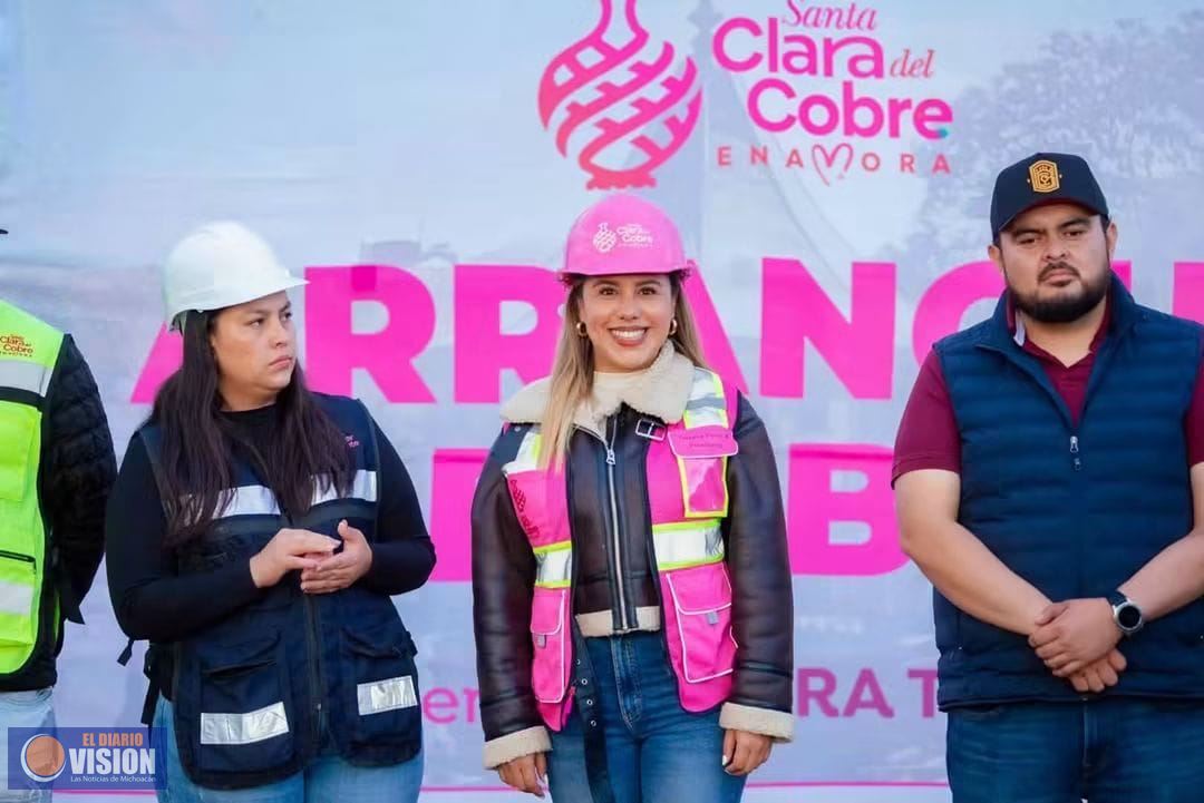Dayana Pérez Mendoza impulsa obra de pavimentación
