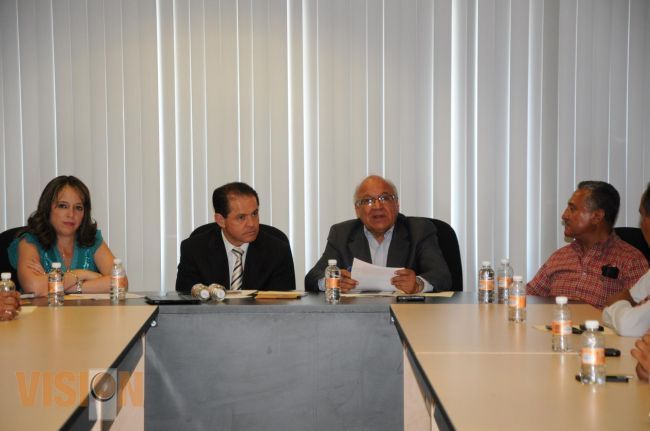 Programa de obra convenida supera los 725 millones para realizar 580 obras