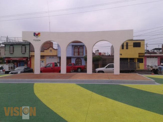 240 TIANGUIS OPERAN EN MORELIA; A NADIE SE LE PRIVA QUE TRABAJE:GV