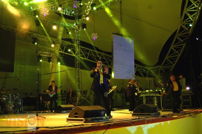 Romanticismo de la Banda Pequeños Musical encantó al público en la Expo Feria