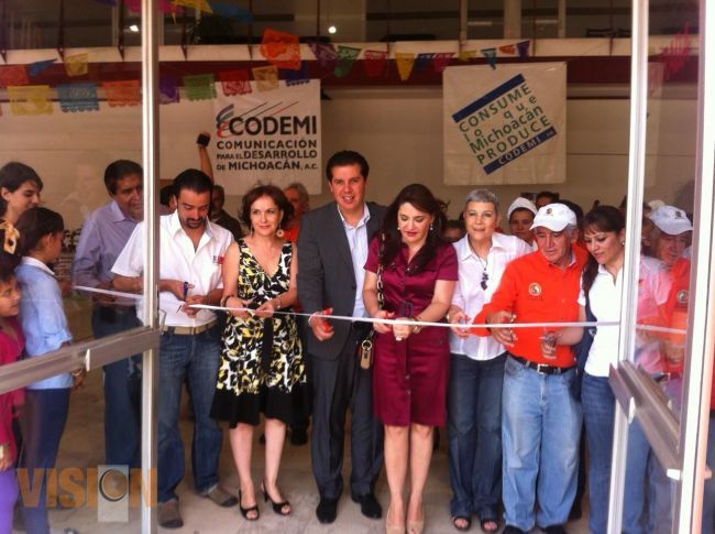 Fortaleciendo a pequeños productores se impulsa la industria